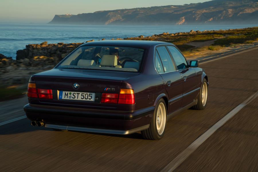  BMW M5 Sedan (E34) 1991 года  (WW) (фото 15 из 42)